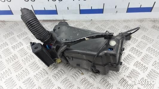 Блок предохранителей mitsubishi pajero 4 (3DN18M10