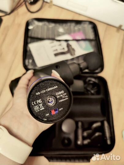 Перкуссионный массажер для тела Klever B&H