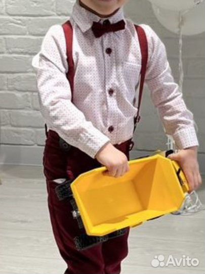 Брюки и рубашка. Костюм для праздника