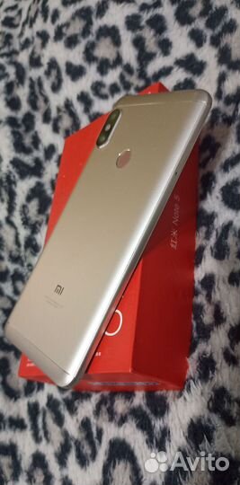 Xiaomi Redmi Note 5, 3/32 ГБ