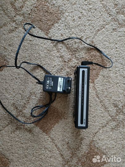 Маршрутизатор D link des-1008A