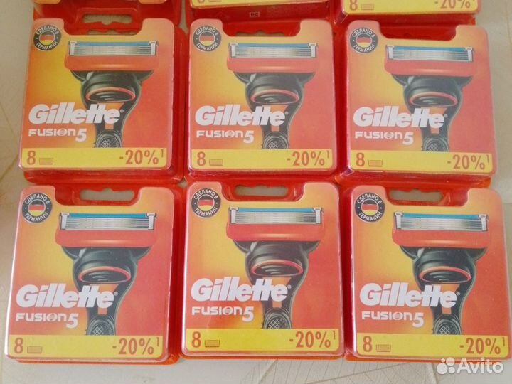 Кассеты для бритья/Лезвия для бритья Gillette