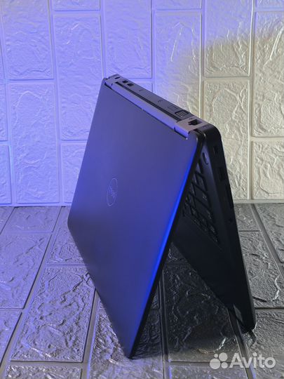 Dell latitude i5 6300u