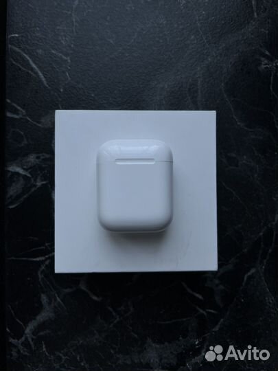 Apple airpods 1/2 кейс