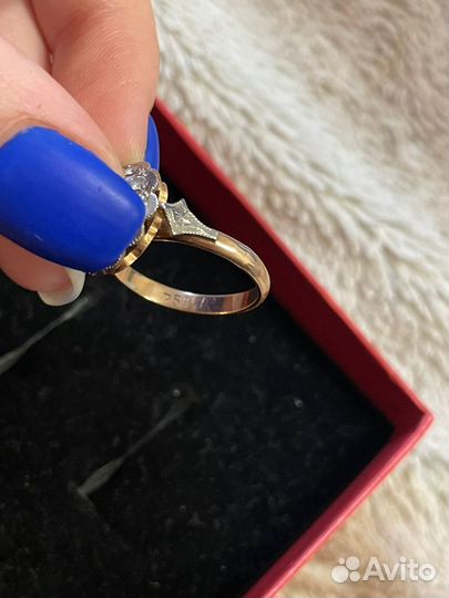 Кольцо из советского золота 583 п. бриллианты