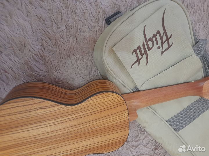 Укулеле flight сопрано DUS 320 SP/ZEB