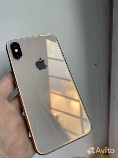 iPhone Xs, 64 ГБ