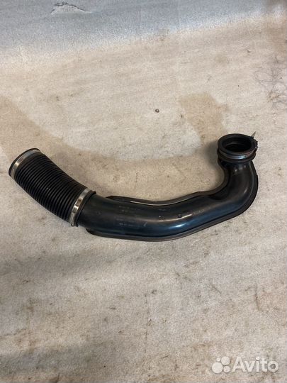 Воздухозаборник ford focus 2 1,6