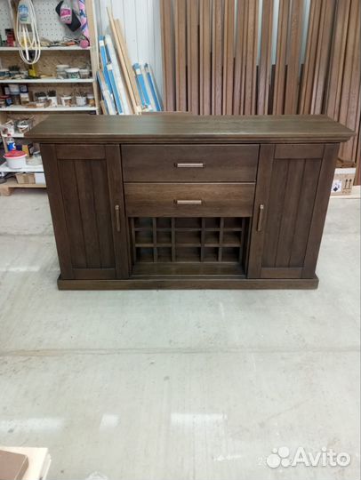 Комод из массива дуба