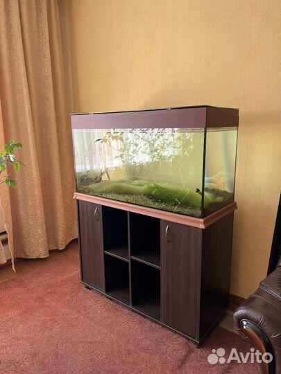 Аквариум с тумбой