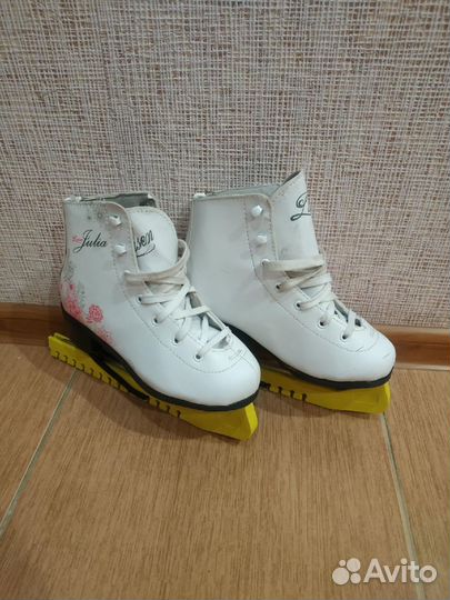 Коньки фигурные