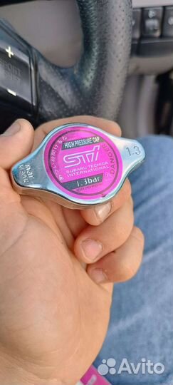 Крышка расширительного бачка Subaru STI