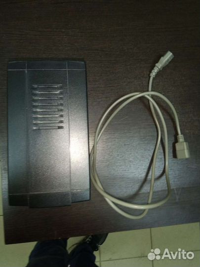 Ибп APC Back-UPS 500
