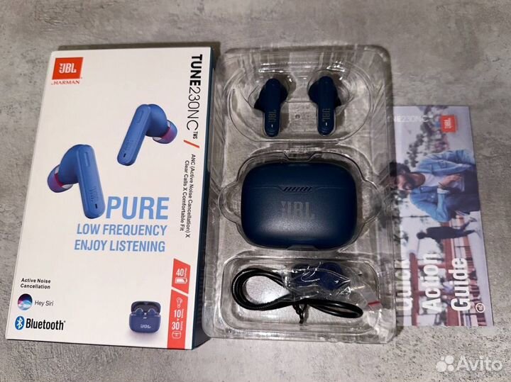 JBL Tune 230nc