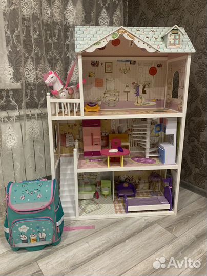 Домик кукольный