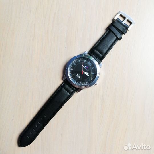 Часы Tommy Hilfiger