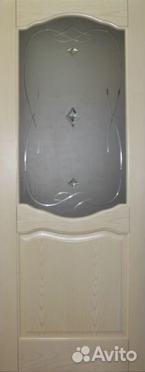 Дверь из массива дерева на заказ
