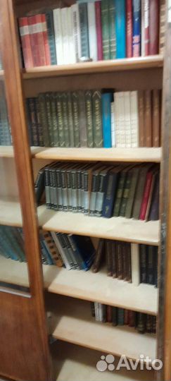 Книжный шкаф СССР