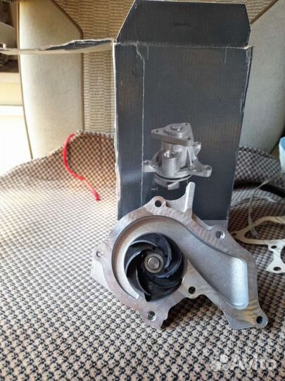 Продаётся помпа на форд - фокус. 2