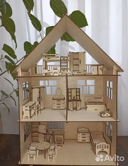 Домик кукольный