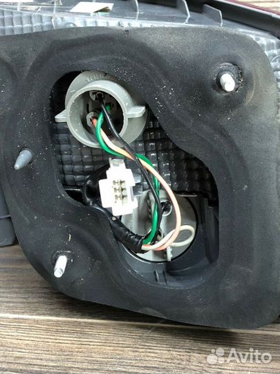 Фонарь задний правый Kia Rio 3 1.4 2012