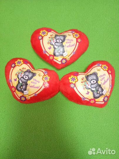 Магниты на холодильник. Виниловые и акриловые