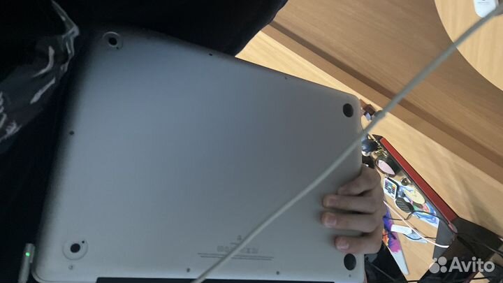 MacBook Pro 13 2011 i5/4gb/500gb(SSD)