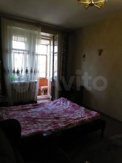 Комната 18 м² в 2-к., 3/3 эт.