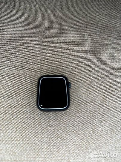 Apple Watch SE 2 44mm