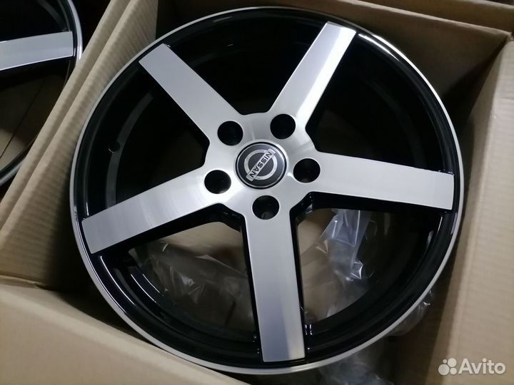 Новые Vossen R17 5x114.3 Nissan, Renault