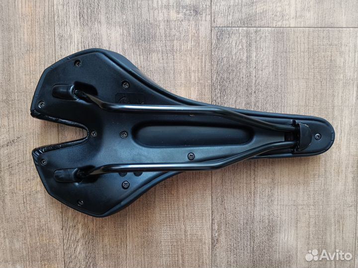 Седло для велосипеда новое