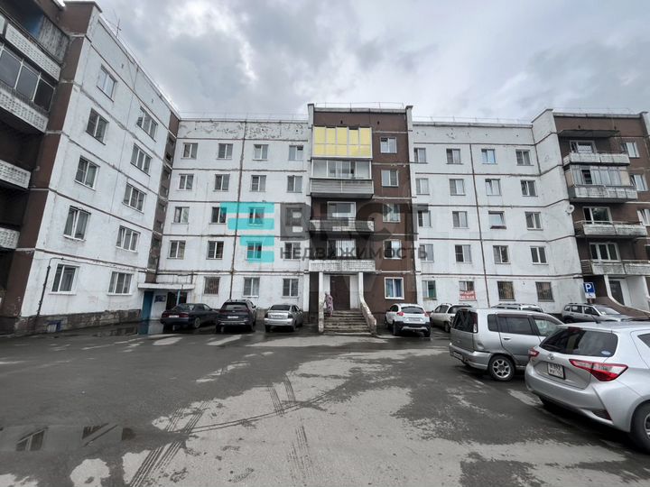 4-к. квартира, 76,9 м², 1/5 эт.