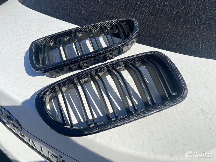 Карбоновые ноздри на бампер bmw f10