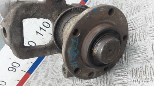 Ступица передняя правая volkswagen LT 2 (TAD11N901