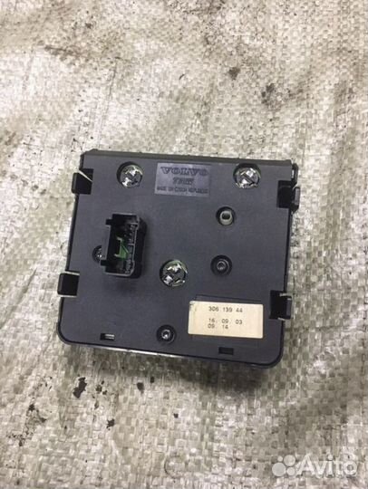 Блок управления светом фар Volvo S40 V40 без птф