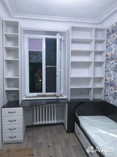 Рабочая зона у окна арт 452