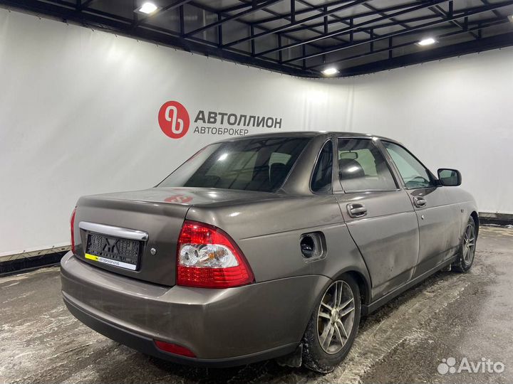 LADA Priora 1.6 МТ, 2013, 221 441 км