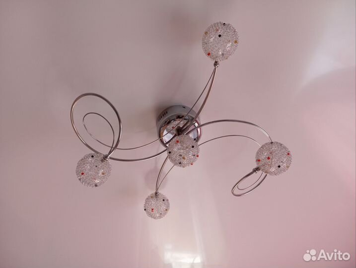 Люстра потолочная