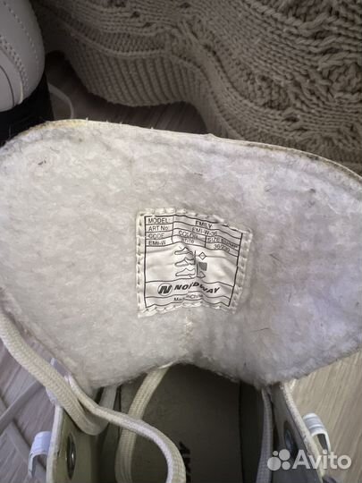 Коньки женские