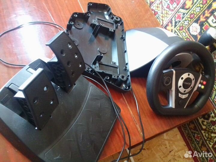 Игровой руль от Dialog(на запчасти)