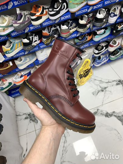 Dr martens 1460 cherry red