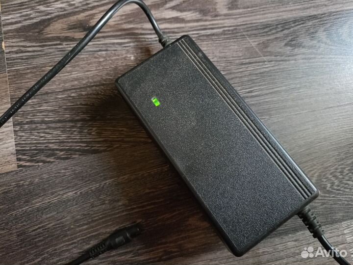 Зарядное гироскутера, для аккумулятора 36V (42V)