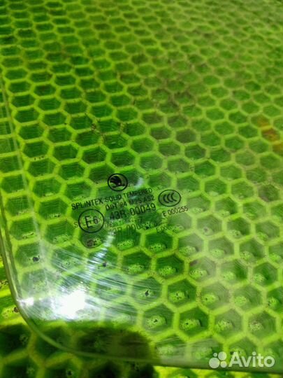 Стекло skoda Octavia tour заднее правое