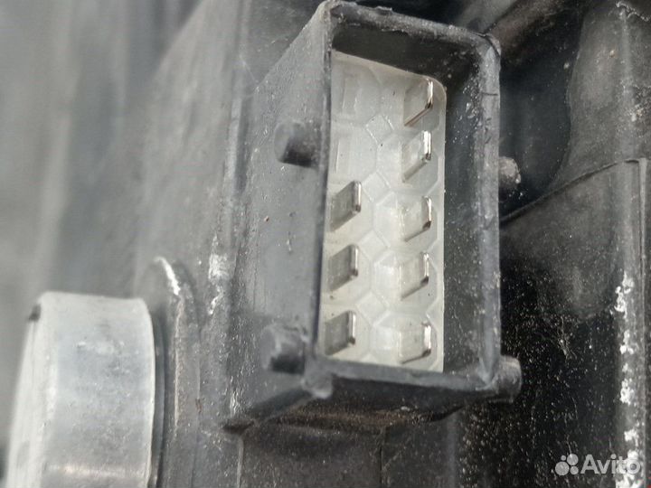 Фара правая Opel Corsa D 2010