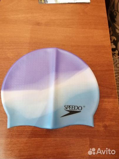Силиконовая шапочка для бассейна