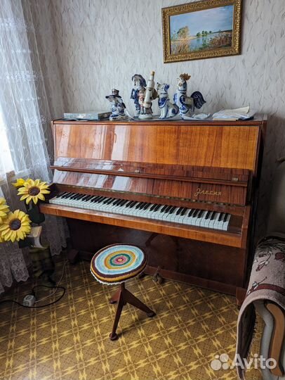 Пианино Элегия