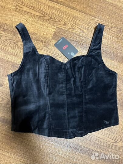 Топ levis