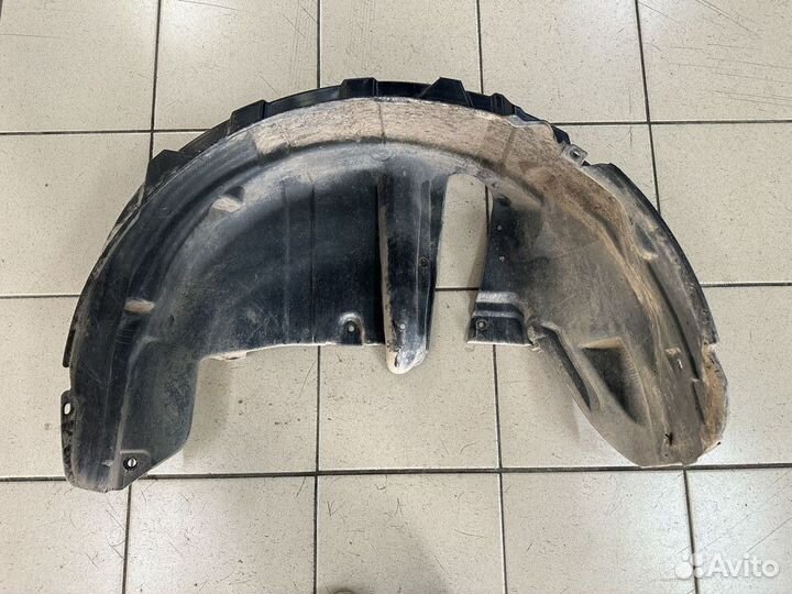 Подкрылок задний левый Сузуки Suzuki SX4 2010