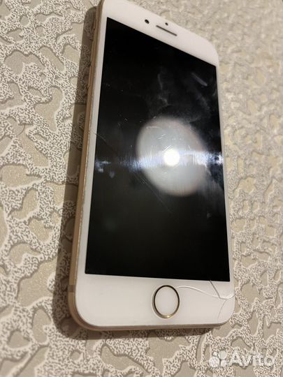 iPhone 8, 64 ГБ