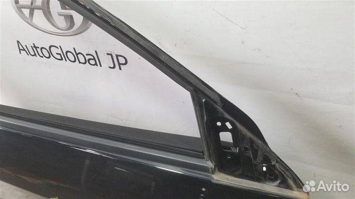 Дверь передняя правая Honda Vezel